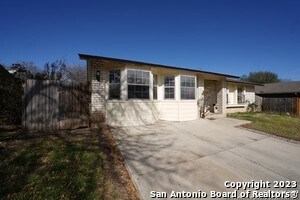 Foto del edificio - 9507 Quicksilver Dr