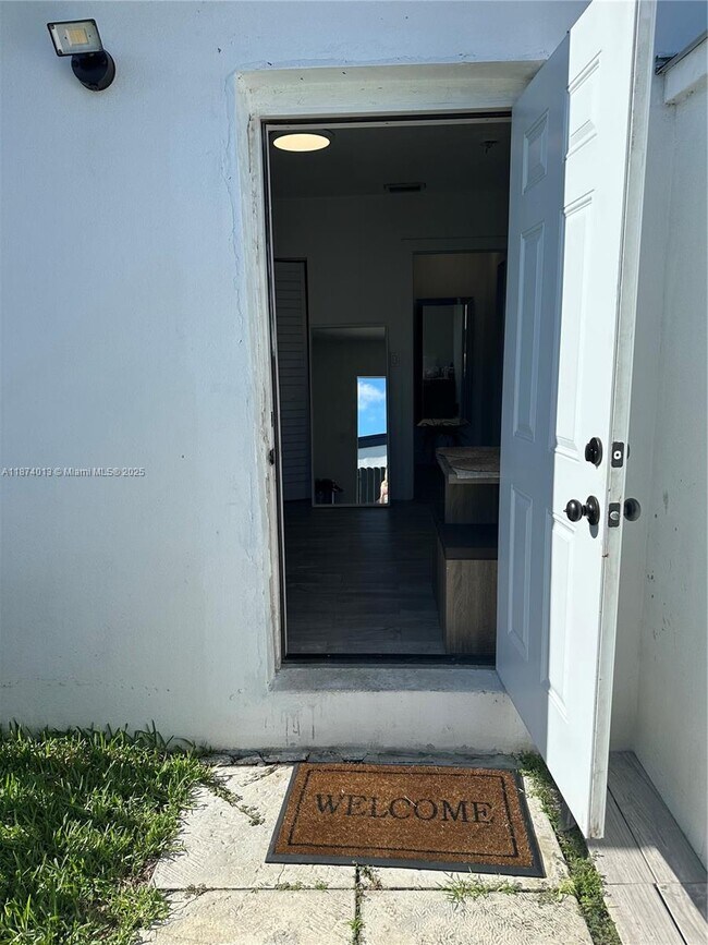 Foto del edificio - 5320 SW 97th Ave