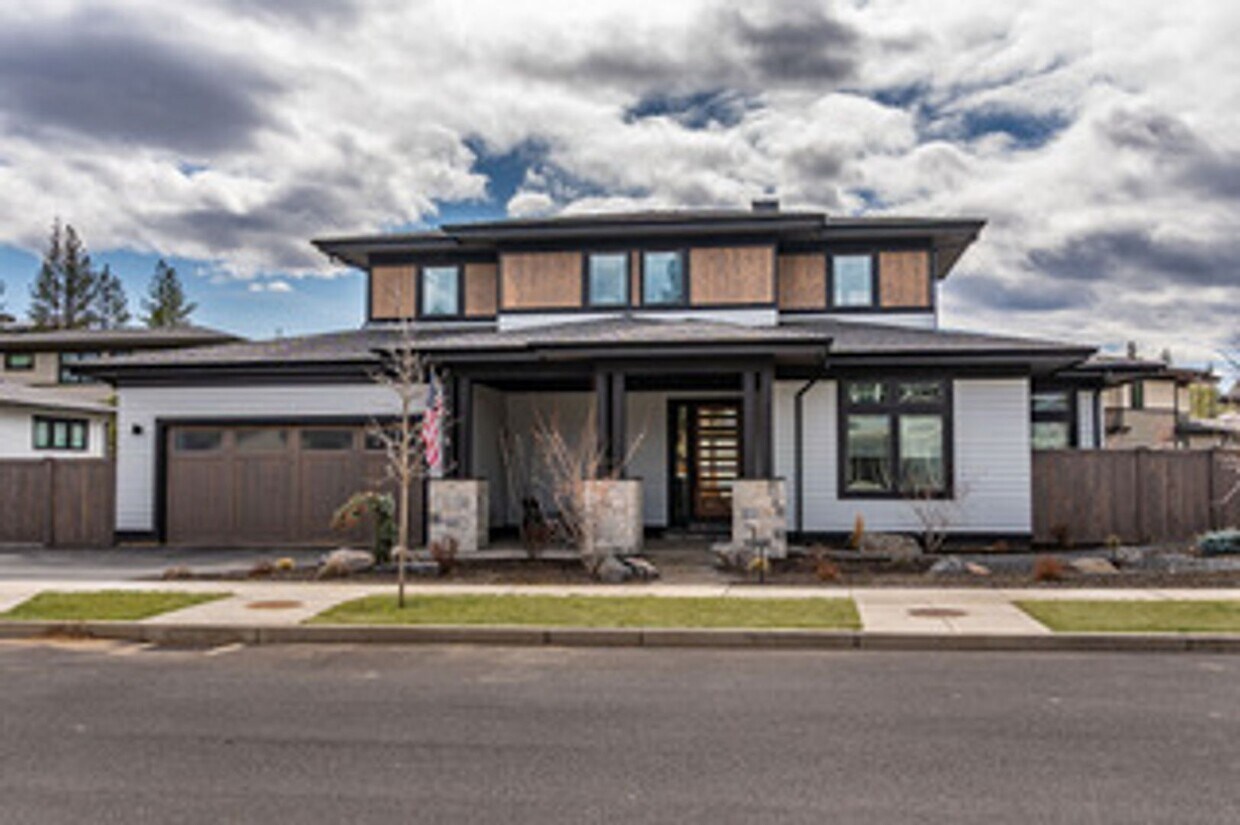 Primary Photo - Custom 4 Bed Home in Shevlin West