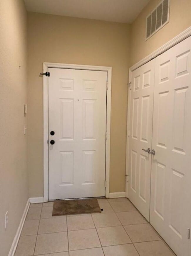 Photo - Spacious 3/2 Condo with Pond View!