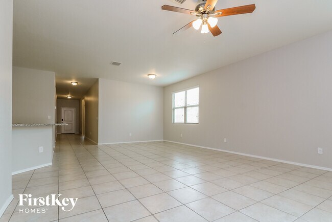 Foto del edificio - 25294 W Carter Ct