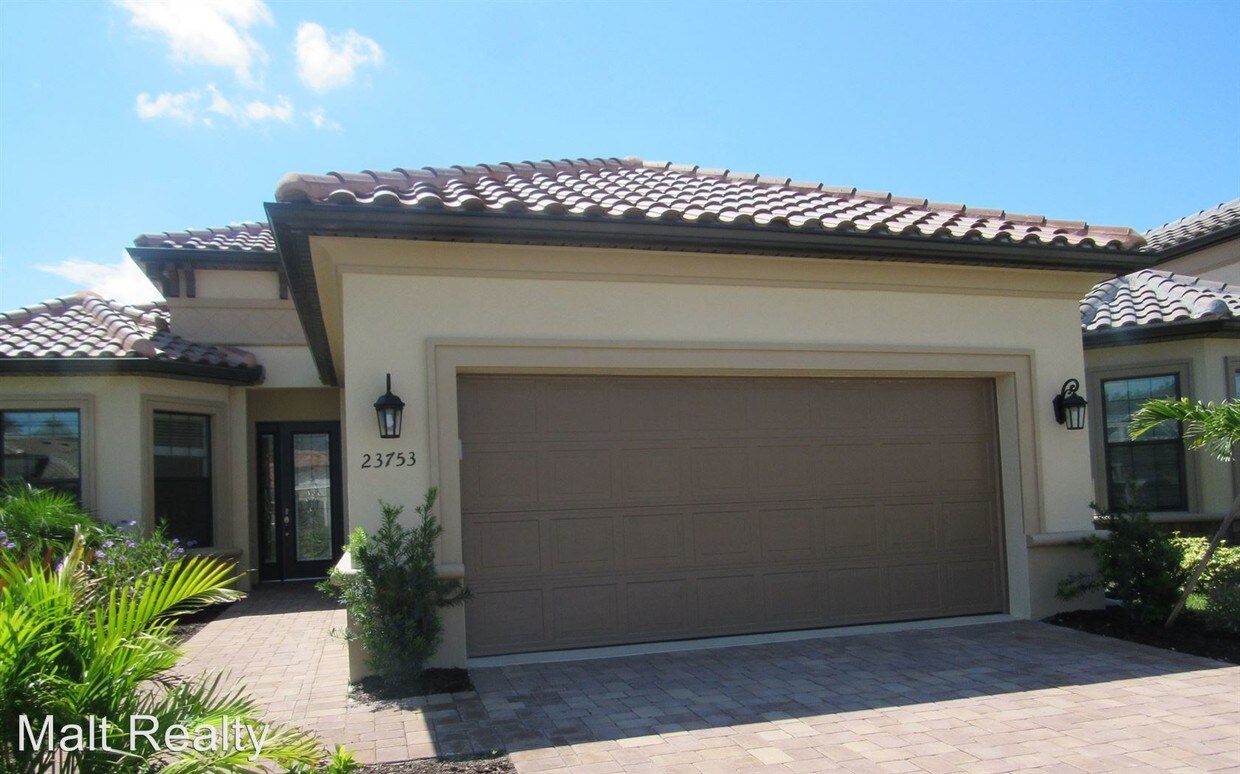 Foto principal - 23753 Pebble Pointe Ln