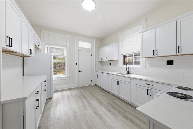 Foto del edificio - 2502 Halstead St