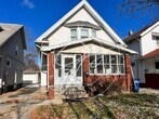 Foto principal - Spacious 3 bedroom Home in West Toledo