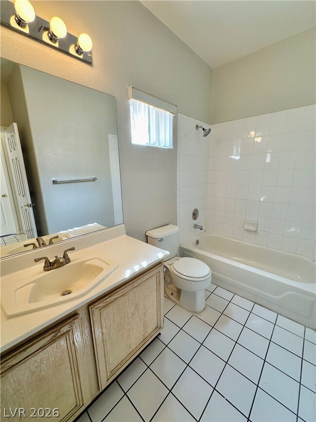 Building Photo - 7216 Winding Creek Dr