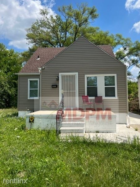 Primary Photo - 3 br, 1 bath House - 8630 Greenview Ave