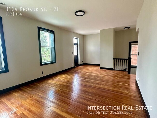 Building Photo - Gorgeous Dutchtown Duplex Updated From Top...