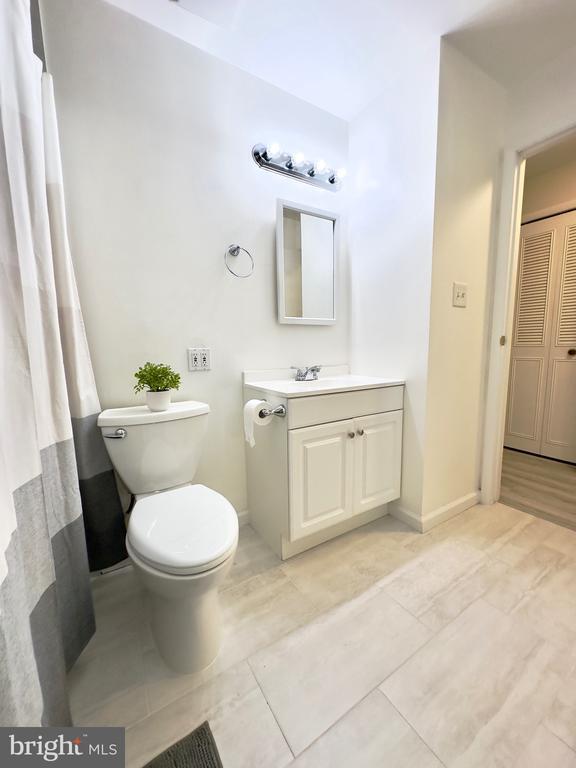 Foto del edificio - 2364 Old Trail Dr