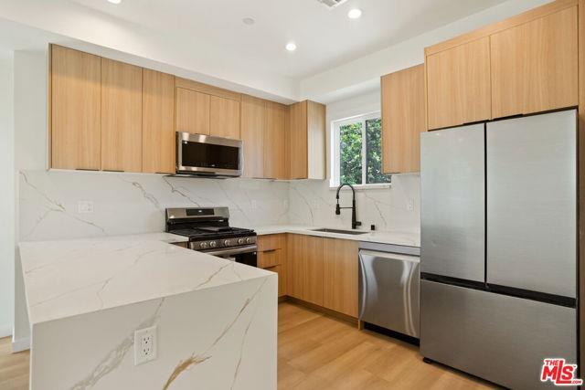 Foto del edificio - 1840 Stoner Ave