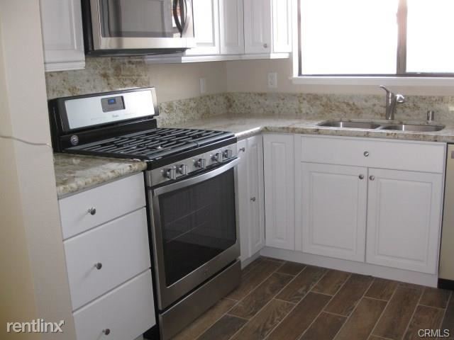 Building Photo - 28026 Ridgebrook Ct