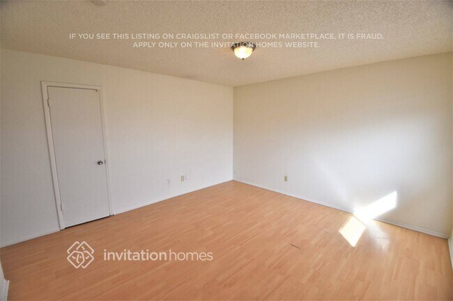 Foto del edificio - 3716 E Beverly Ln