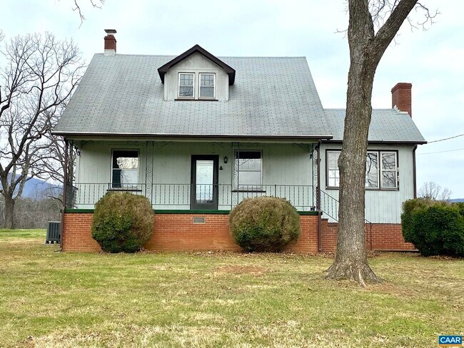 Building Photo - 119 Tanbark Dr