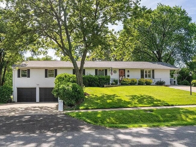 Building Photo - 5101 Ampthill Dr