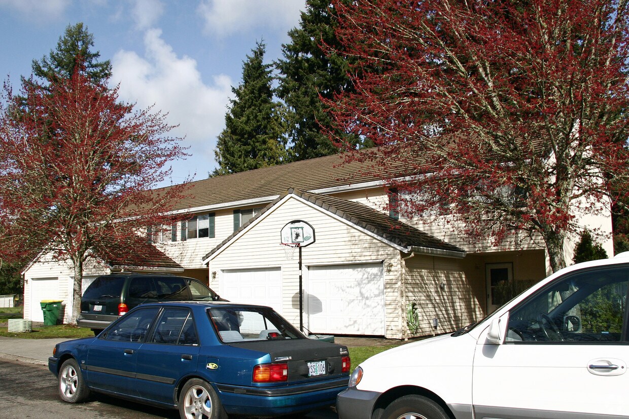 Building Photo - 18875 SW Mayjohn Ct
