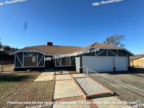 Building Photo - 7520 Live Oak Dr