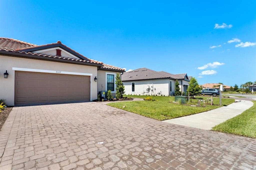 Primary Photo - 5327 Rushmere Ct