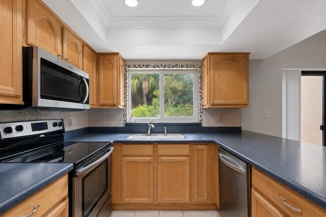 Foto del edificio - 3130 Kingswood Terrace
