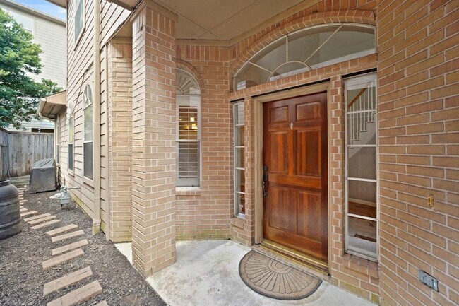 Foto del edificio - 5423 Lacy St