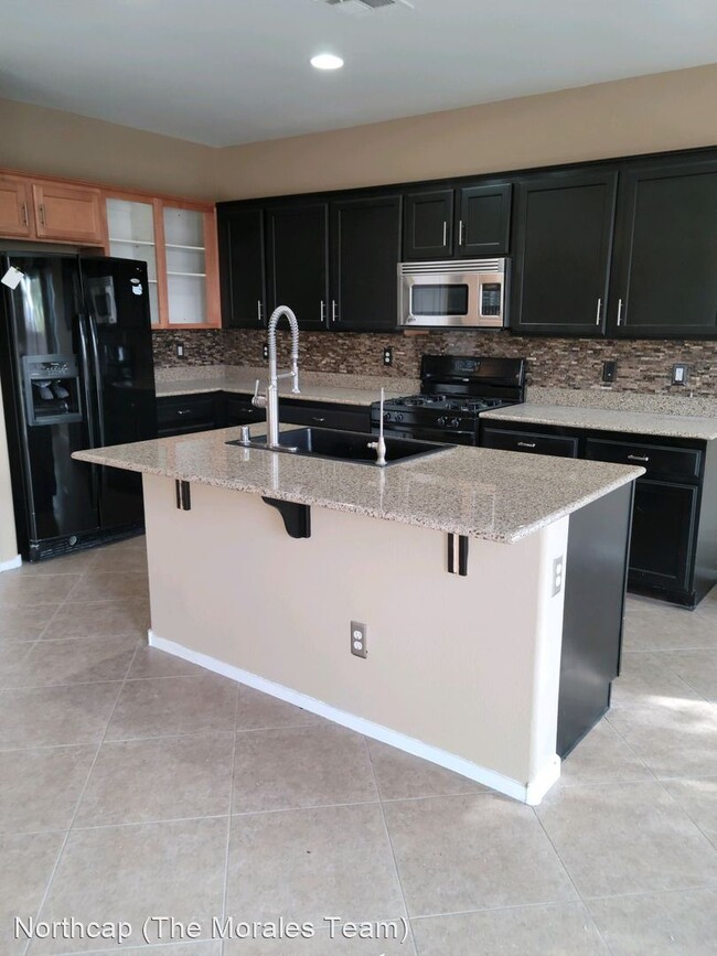 Building Photo - 3 br, 3 bath House - 3765 Helens Pouroff Ave