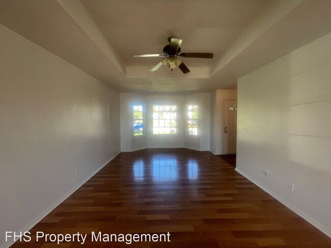 Foto del edificio - 3 br, 2 bath House - 2308 W Jonquil Ln