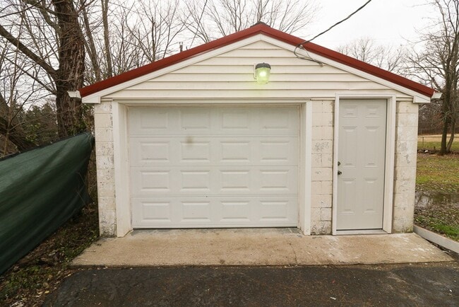 Foto del edificio - 407 Knox Ave