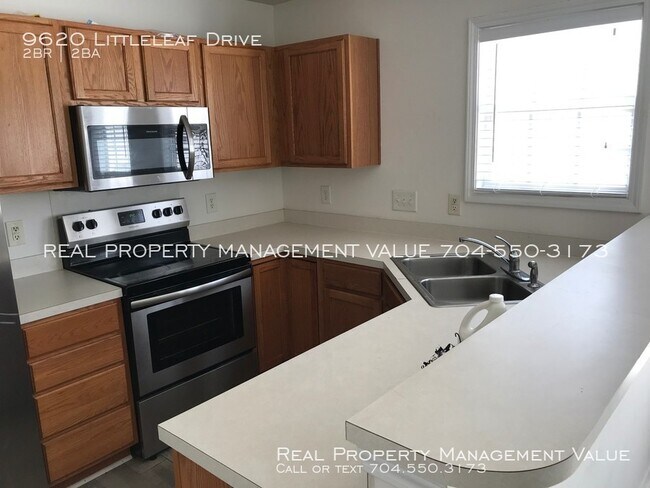 Building Photo - 2 Bedroom, 1 1/2 Bath Condo in Kingstree