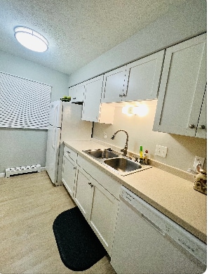 Building Photo - 2737 Green Meadows Dr