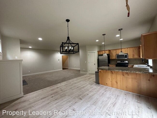 Building Photo - 3 br, 2 bath House - 61721 Darla Pl
