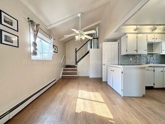 Foto del edificio - 574 Ardmore Dr