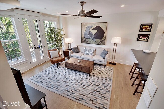 Foto del edificio - 2 br, 2.5 bath House - 8 Catfiddle Street