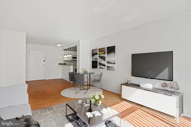 Building Photo - 2401 H St NW