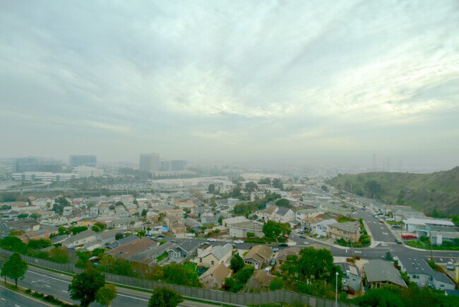Building Photo - 1 Mandalay Pl