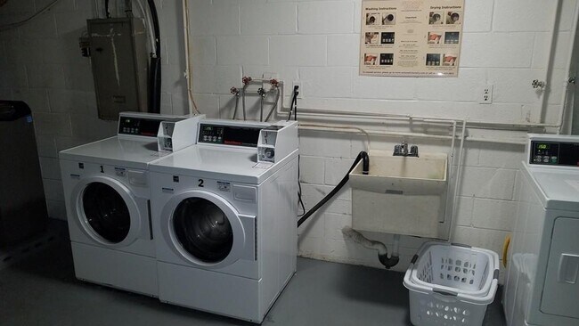 Foto del edificio - 9 Jacqueline Rd