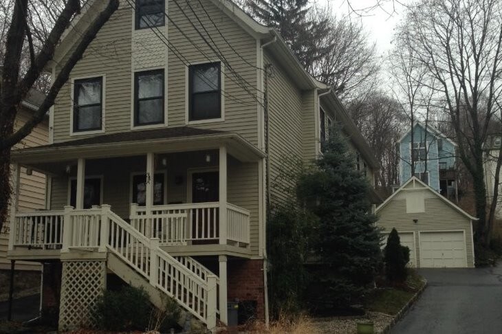 Primary Photo - 34 B Phoenix Ave