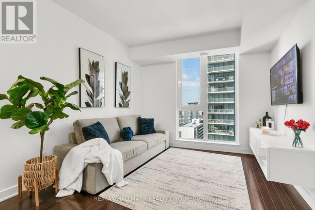 Building Photo - 179 Metcalfe St