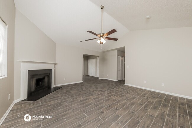 Building Photo - 3806 Dartford Dr