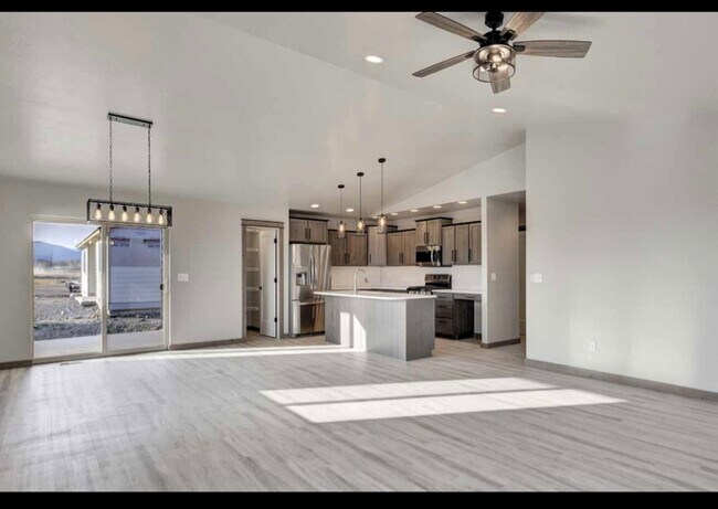 Foto del edificio - 2817 Ashley Ave