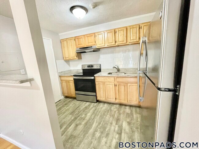 Building Photo - 55 Elmwood Park