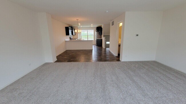 Foto del edificio - 2329 Upland Rd