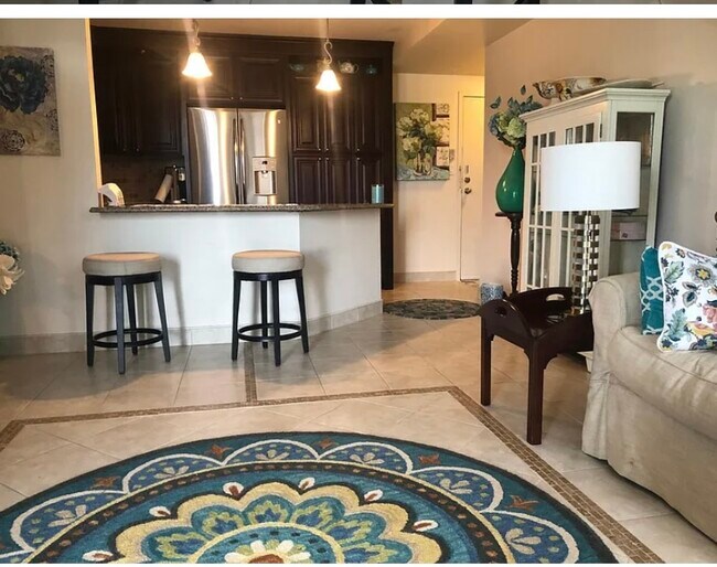Muebles cómodos - 1800 Roundhill Rd