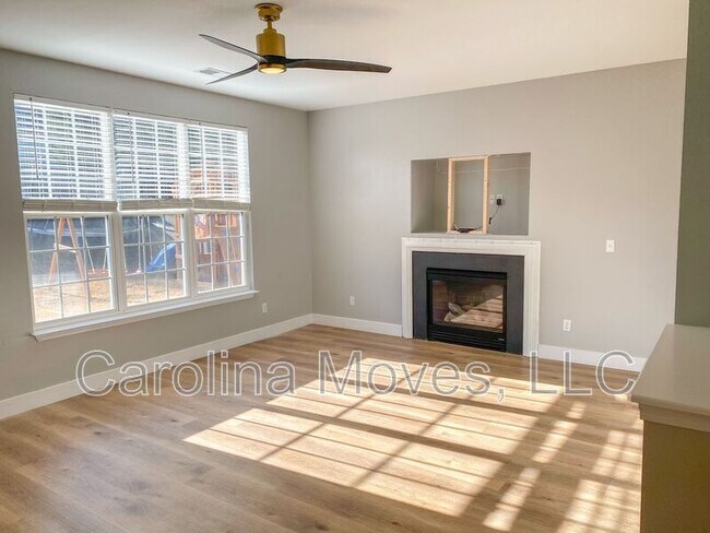 Foto del edificio - 11 Derry Ln