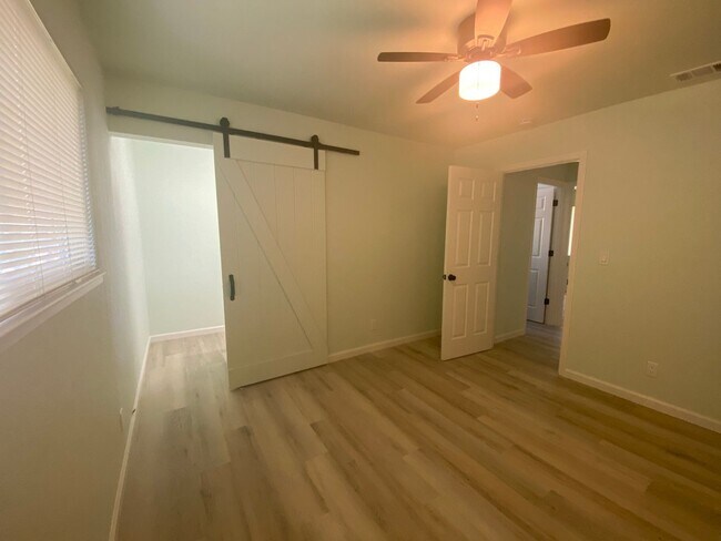 Foto del edificio - MUST SEE!!!!! Beautifully Remodeled Home i...