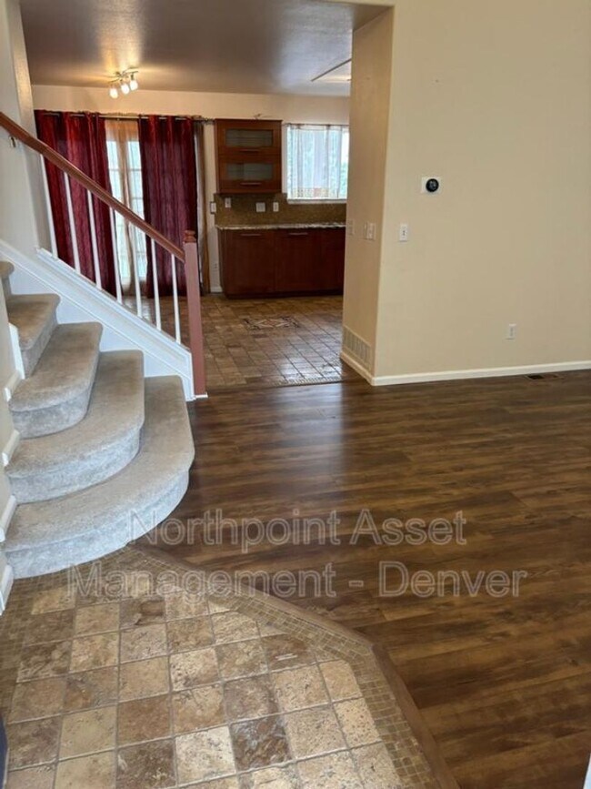 Building Photo - 3 BR/3BA | Newly Renovated Single Family Home |  Back Deck | In Highlands Ranch!