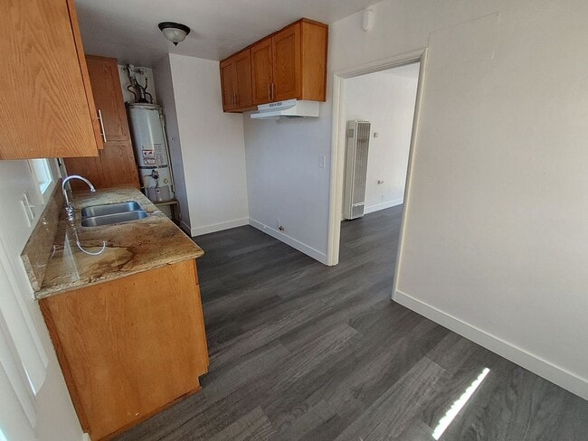 Building Photo - 8688 San Miguel Ave