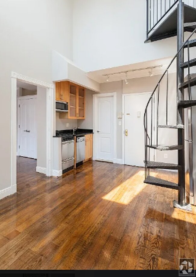 Building Photo - SUNNY West 21st Street True 1 Bedroom