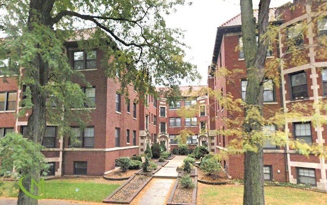 Building Photo - 1031 Dempster St