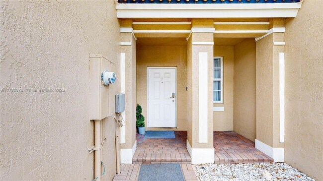 Foto del edificio - 11866 SW 152nd Pl