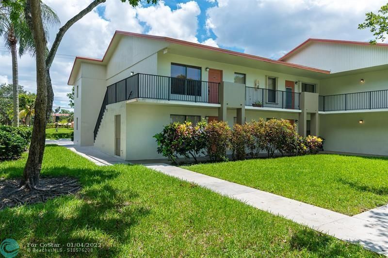 5486 Courtyard Dr Unit 5486, Margate, FL 33063 Condo for Rent in