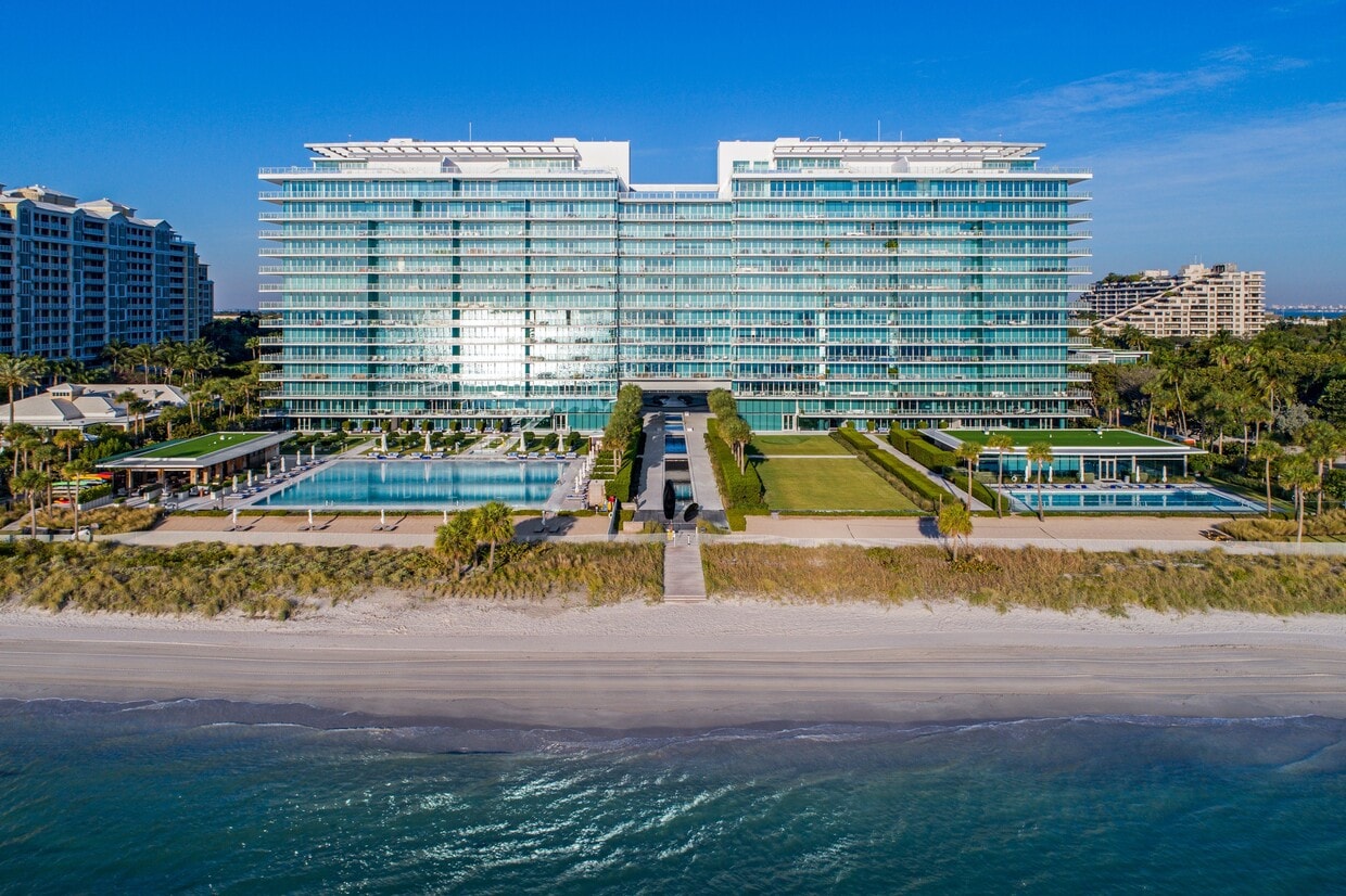 Primary Photo - 360 Ocean Dr