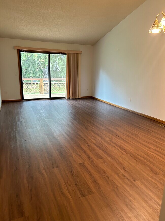 Foto del edificio - 2529 Bridgeport Ln SE